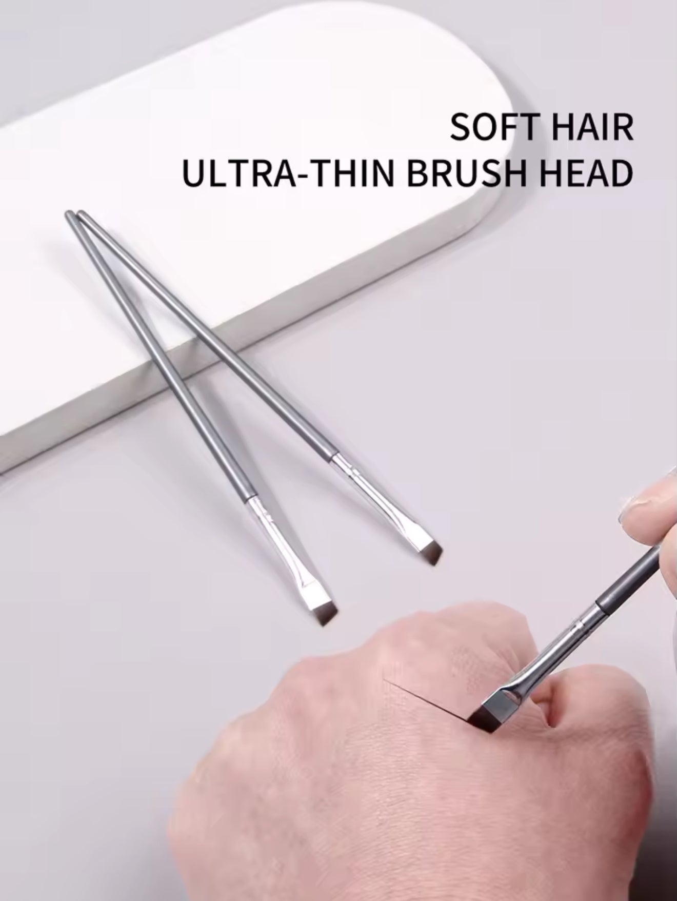 Thin Eyeliner Brush