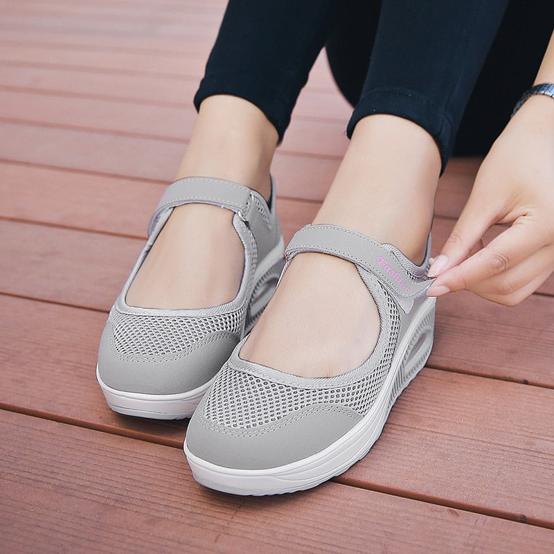 Ladies Walking Sneakers