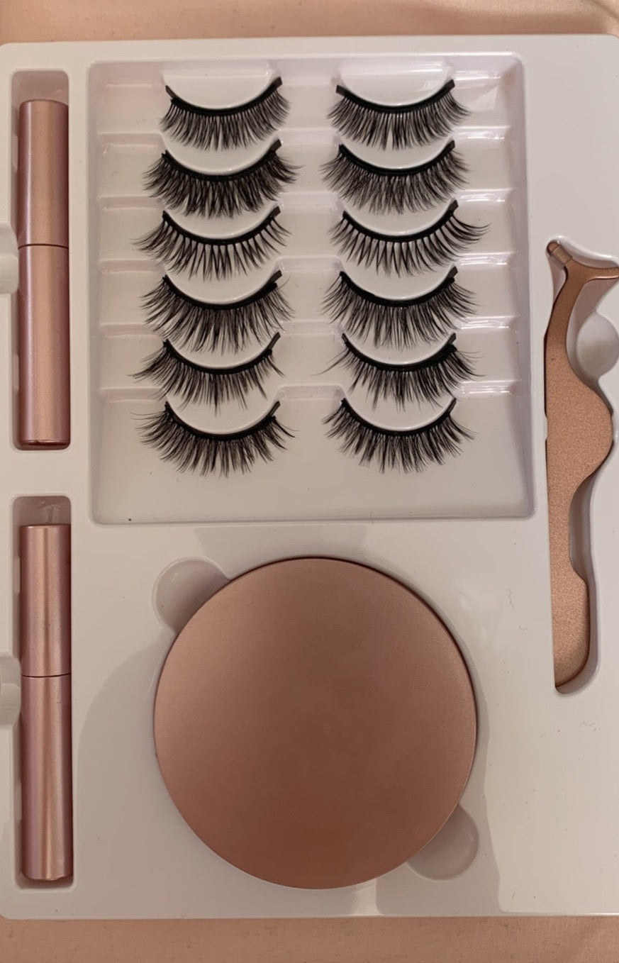 MIX 4 Magnetic Eyelashes with 2x magnetic eyeliner and 8x Magnetic eyelashes plus a metal tweezer