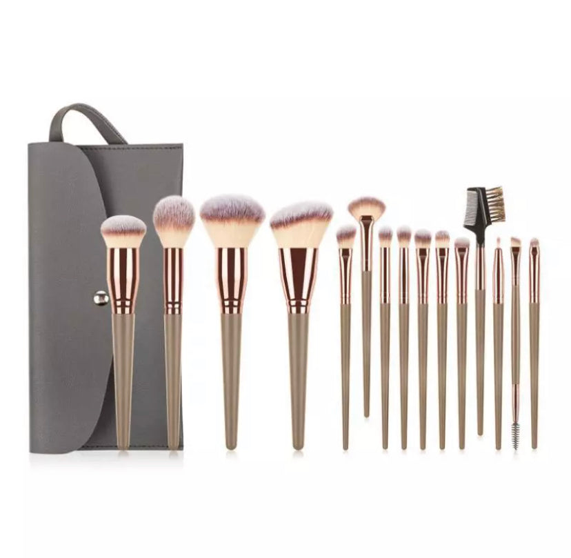 Natural Makeup Brushes Sets with Bag or without*