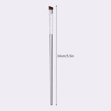 Thin Eyeliner Brush