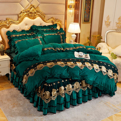 NEW: A True Princess Style Lace Bedding Set Queen or King 3 Piece Set