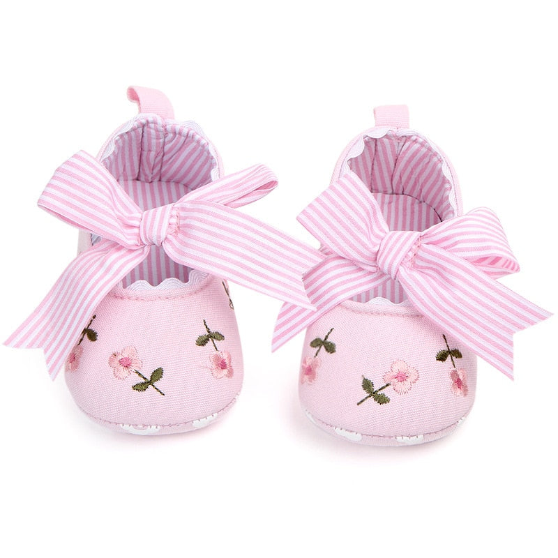 Baby Lace-up Floral Prewalker Shoe