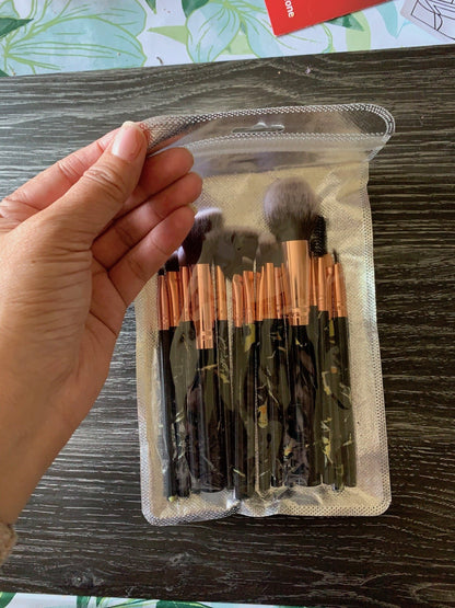 Makeup Brushes Travel Size Sets - Plastic Handle