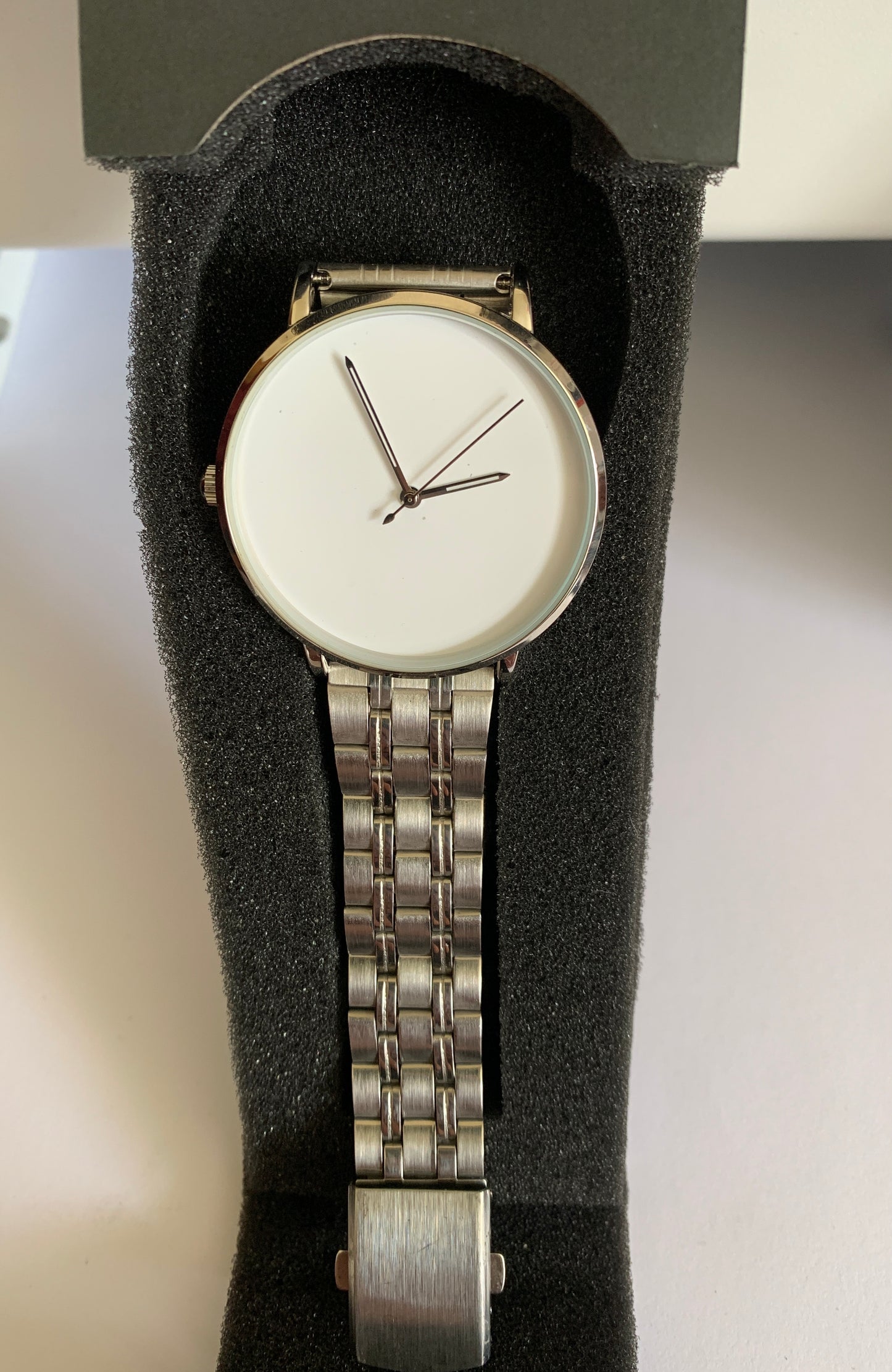 Instafamous Steel Strap Quartz watch - Plain Face