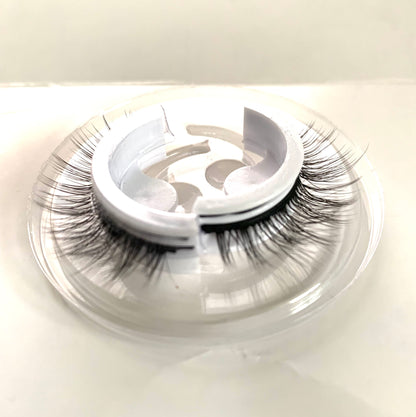 Self Adhesive Lashes - No Glue No Eyeliner