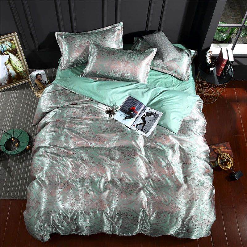 Luxury 4 Piece Summer Bedding Set